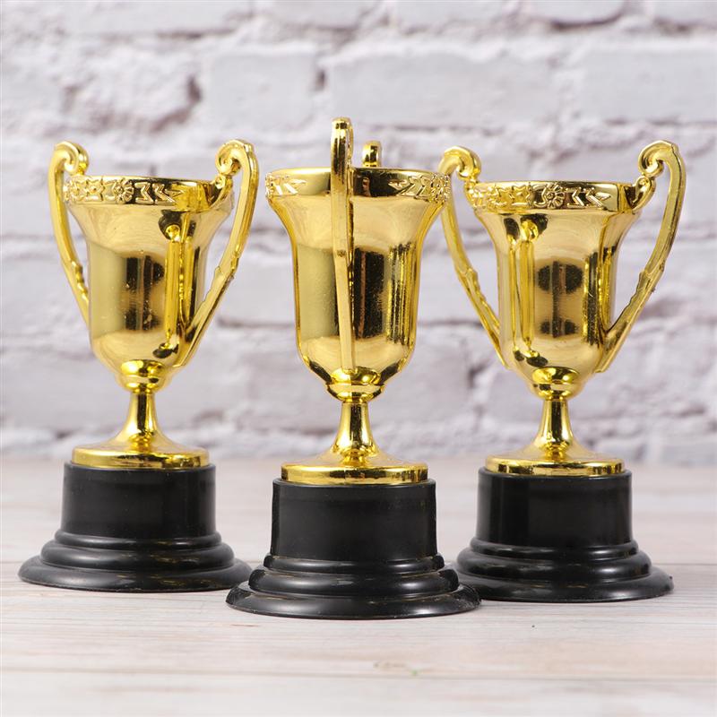 20Pcs Reward Trophy Prize Cup Plastic Trophy Novelty Toy Gags & Practical Jokes For Kids Game Children