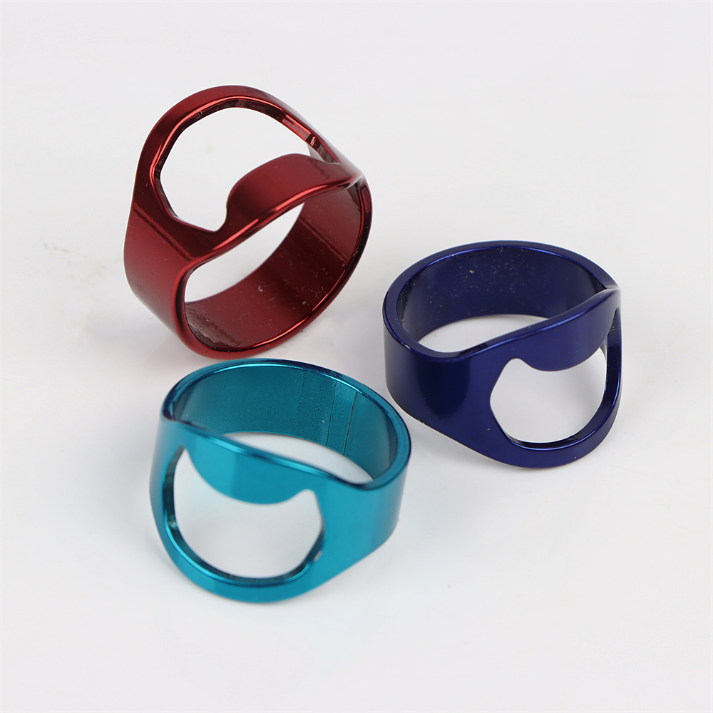 Apribottiglie portatile per pollice di birra Anello da dito unico in acciaio inossidabile per uomo Gioielli di decorazione di creatività di colore punk di moda