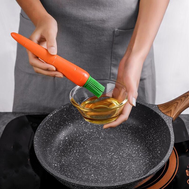 1pc Small Silicone Pastry Brush Baking BBQ Basting Brush Baking Oil Brush Cute Carrot Shape Handle Kitchen Tools Accessories