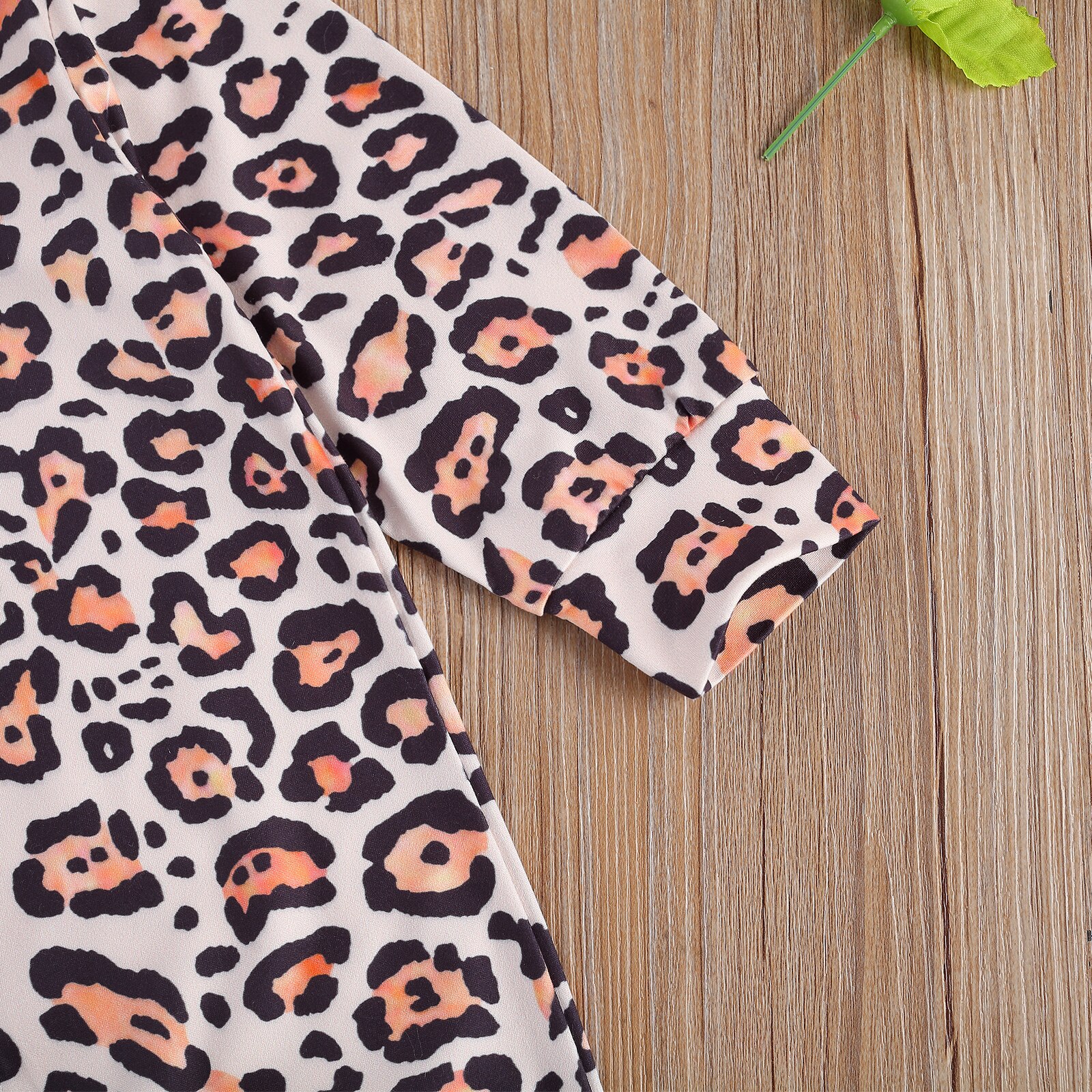 Neue Geboren Baby der Leopard Druck Overall, Kleinkind Junge Mädchen Mit Kapuze Langarm Lange Hosen Strampler