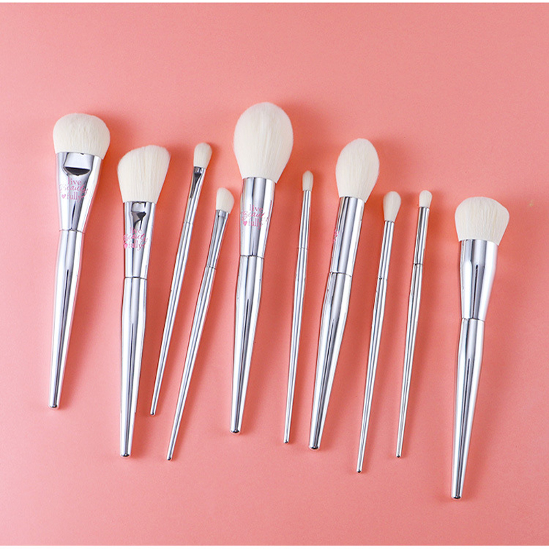 Argent pinceaux de maquillage entièrement fonctionnels de fond de teint poudre fard à joues surbrillance fard à paupières pinceaux de maquillage pour sourcils plats