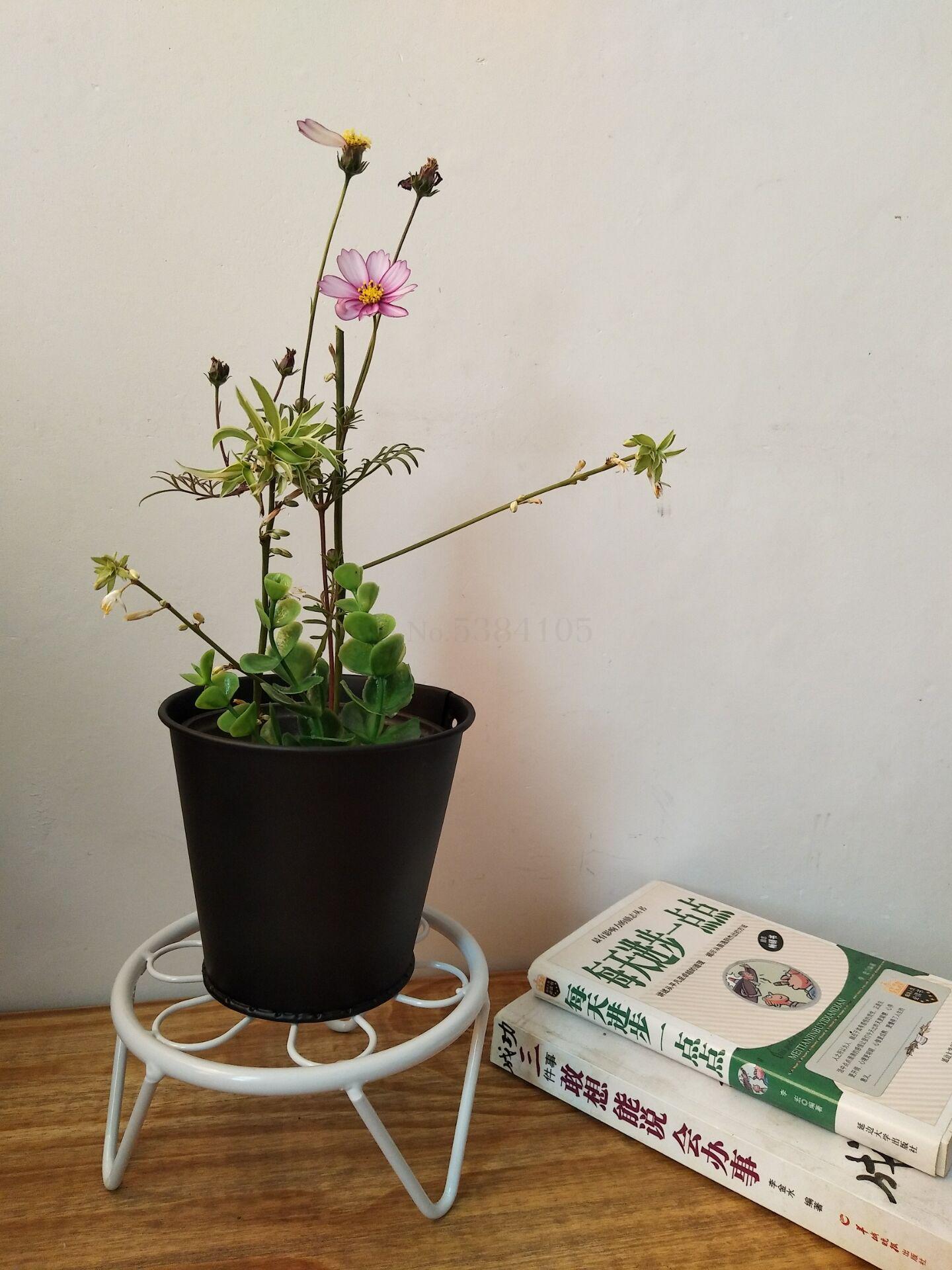European Simple Wrought Iron Stool Flower Stand Balcony Living Room Bedroom Room Restaurant Showroom Potted Shelf Pot Rack: 15x7cm  E