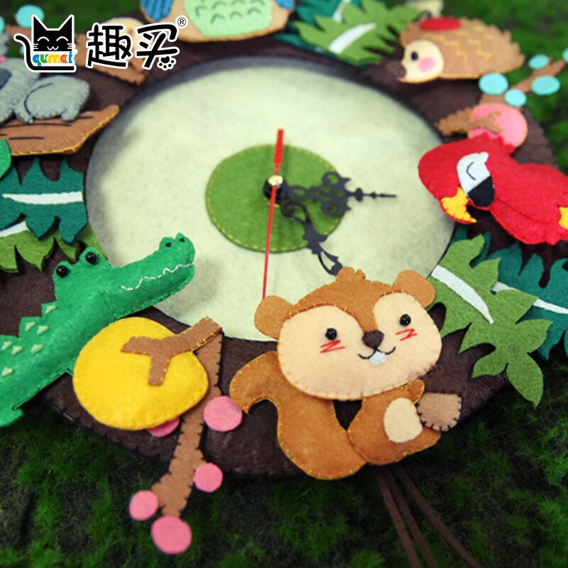 Christmas Non-woven Felt Animal Clock. Diy Kit Craft Handmade Craft Kit Toys