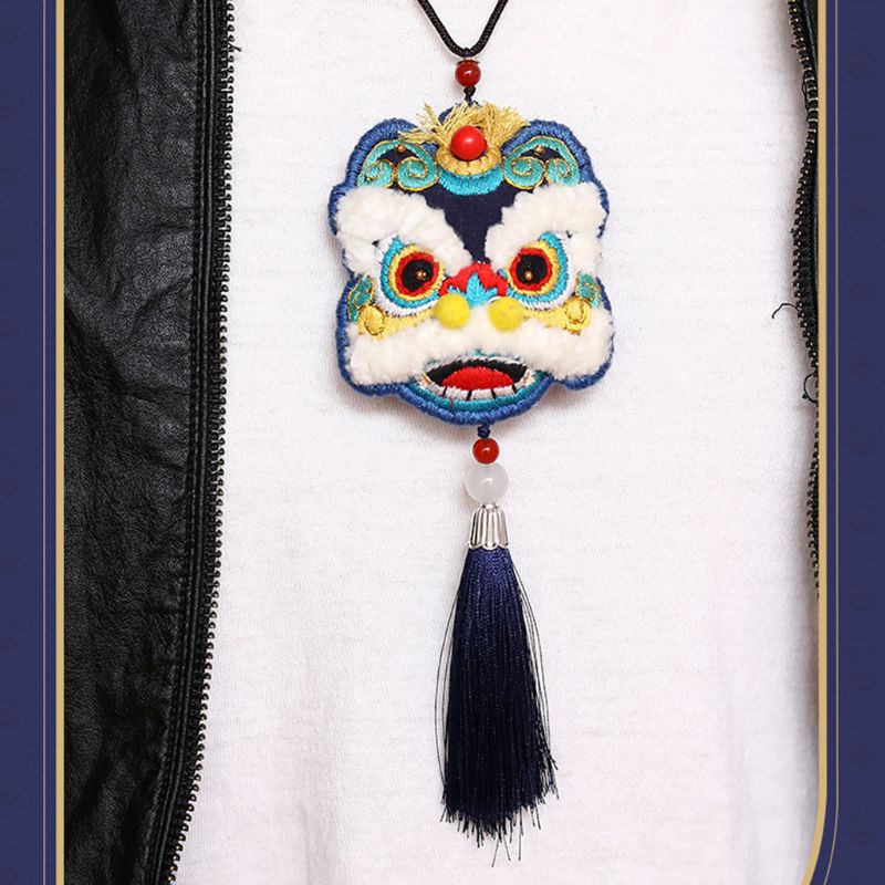 Pendentif en Lion de Fortune chinois | Amulette chinoise, Kit de broderie fait main, bricolage, paquet de sacs en matériel artisanal