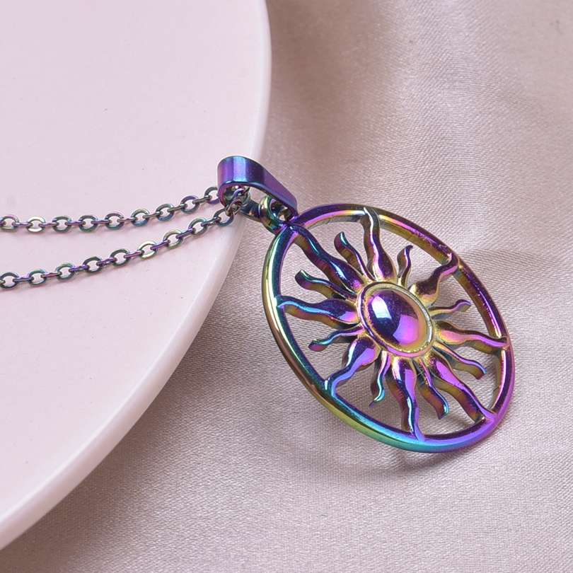 Colliers ronds avec pendentif soleil pour femmes et hommes, accessoires, bijoux d'espoir, collier en acier inoxydable, ras du cou Vintage, d'anniversaire: Rouge-brun