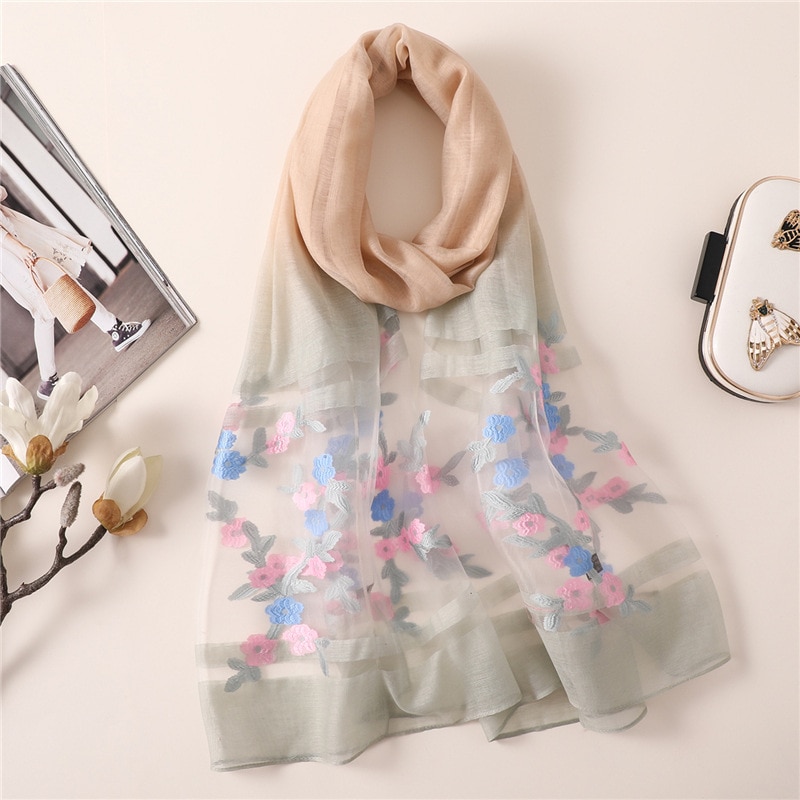 Lyxiga märken kvinnor halsduk sommar tunna mjuka siden halsdukar för dam sjalar och wraps pashmina långa strandstolar hijabs bandana: Th10