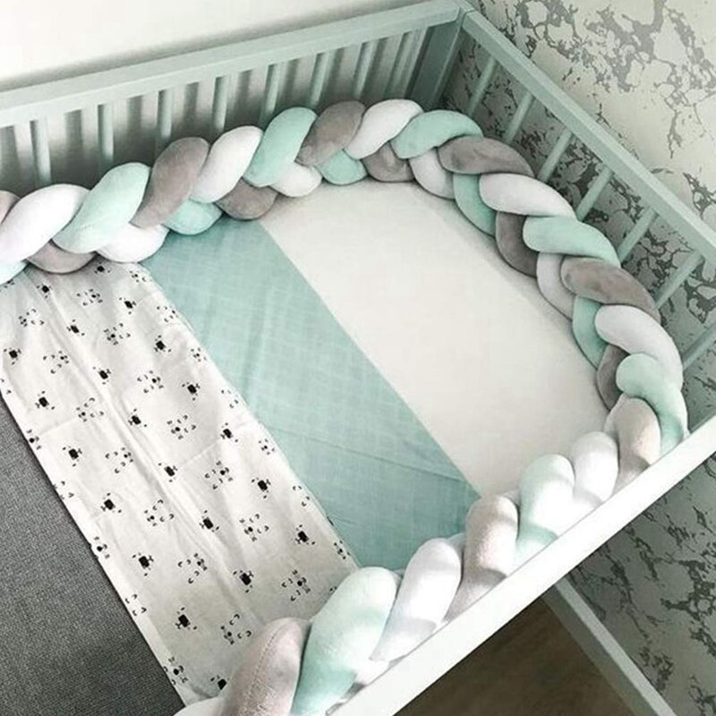 Baby Crib Bumper Geknoopt Gevlochten Pluche Nursery Cradle Decor Pasgeboren Kussen Kussen Junior Bed Slaap Bumper (4 Meter, wit