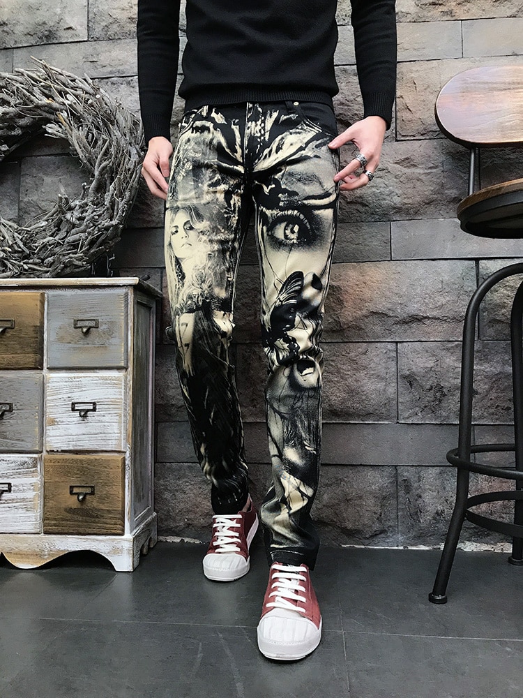 Menns skjønnhetsprintede jeans menn mager 3d mønster farget tegning paiting høy tøye ut denim bukser nattklubber sangere bukser