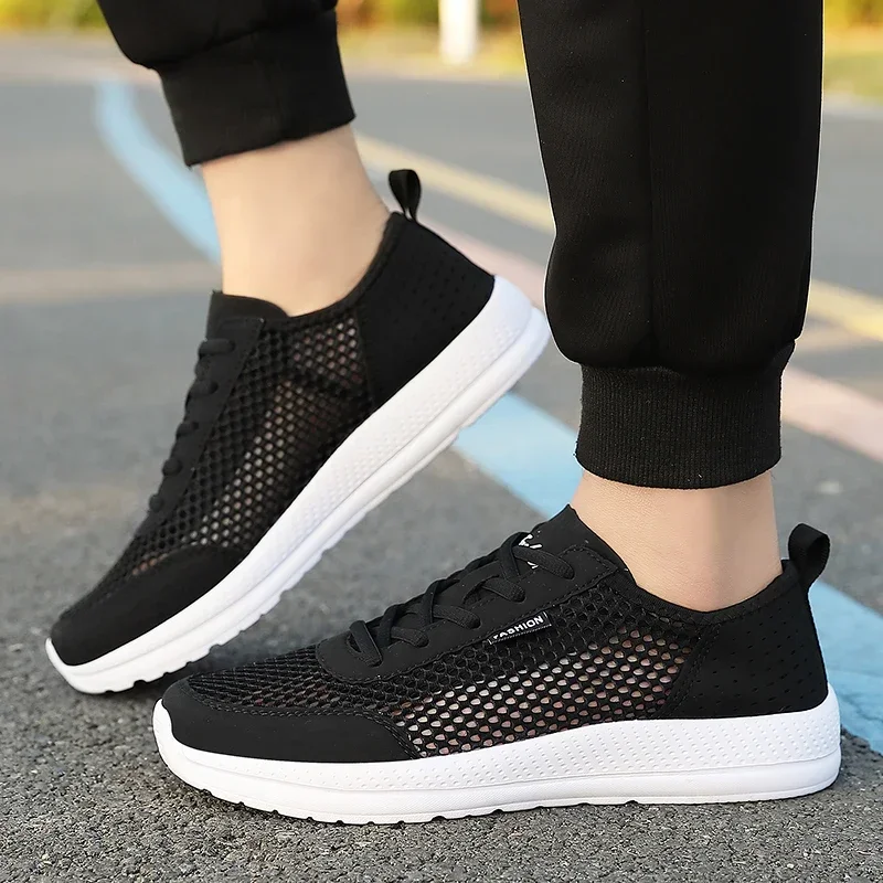 YRZL Herren-Laufschuhe, leicht, atmungsaktiv, modisch, schwarz, Luft-Sneaker, bequem, lässig, weiche Sohle, Sportschuhe für Herren