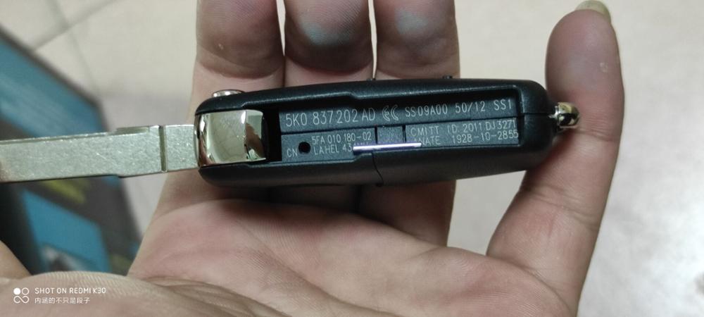 VDIAGTOOL Flip Folding 3 Buttons Remote Key Shell For VW Orignal Replacement No Logo Car Key Case