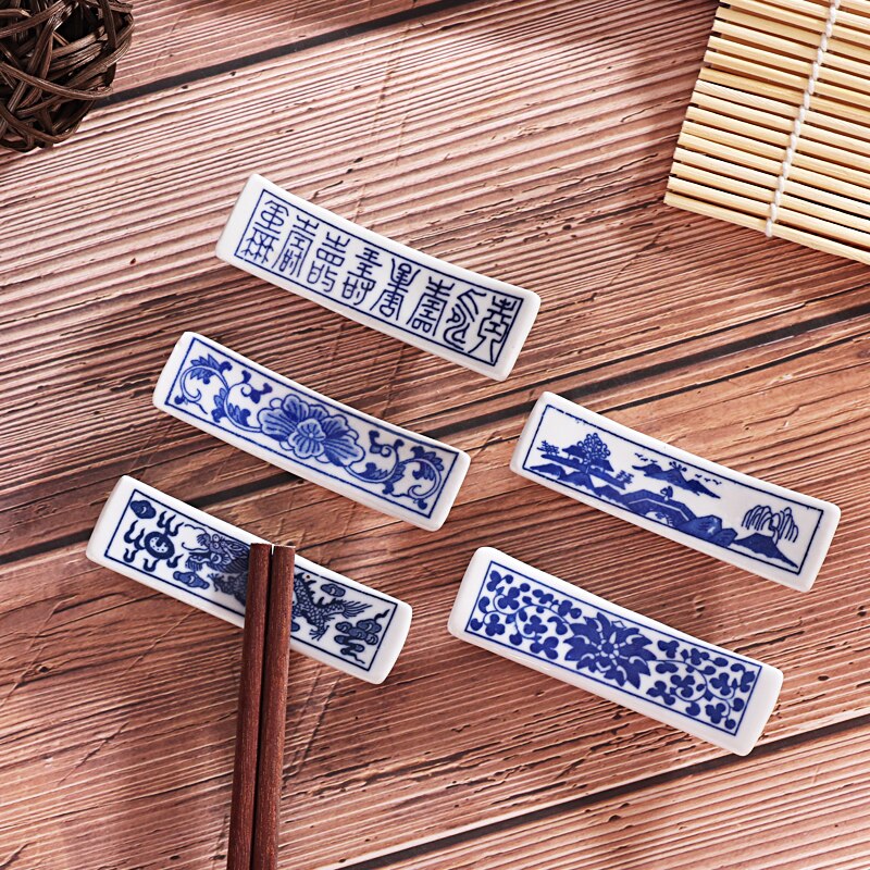 2 Stuks Chinese Stijl Keramische Eetstokjes Rest Stand Blauw En Wit Porselein Patroon Kussen Eetstokjes Rack Houder Vork Servies