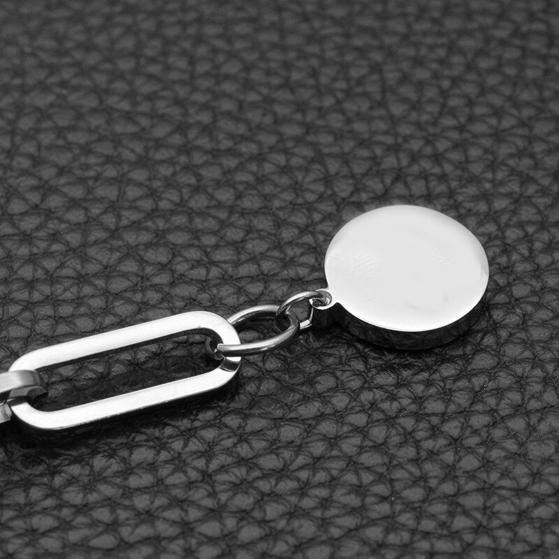 Titanium stalen retro persoonlijkheid armband roestvrij stalen armband sieraden populaire honderd bijpassende accessoires