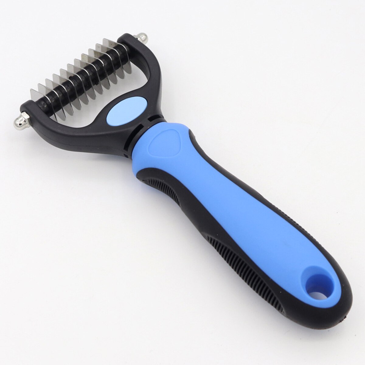 How to Treat Seriously Matted Fur on a Cat - Pets - The Nest