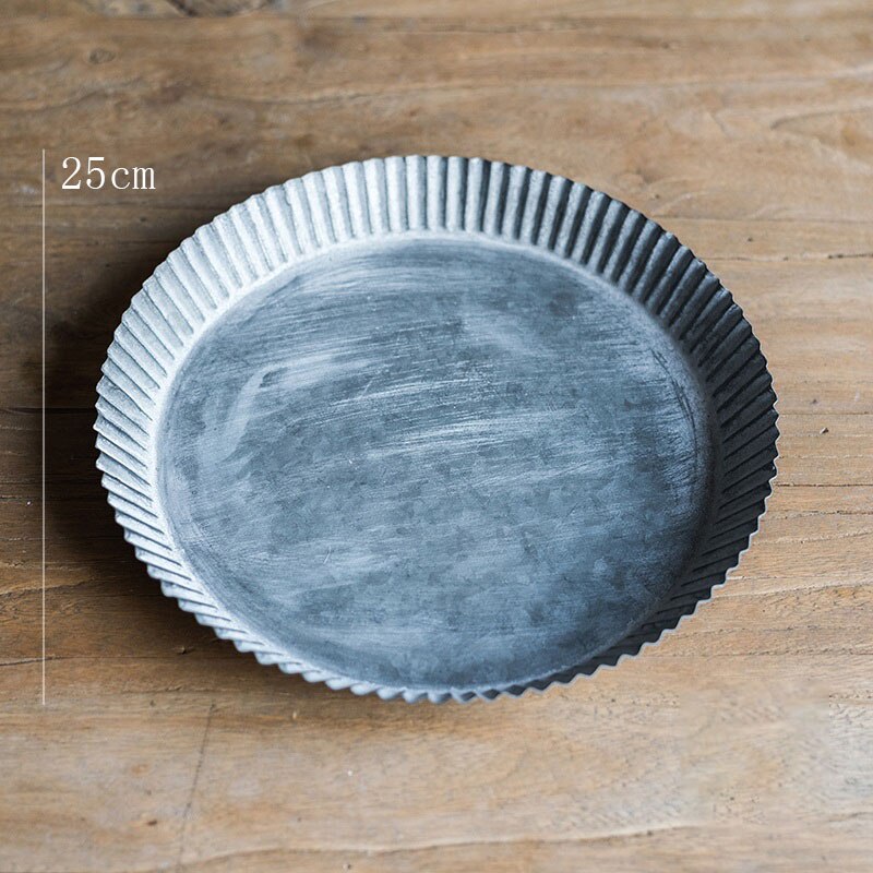 Plato de postre de hierro forjado, platos nórdicos Vintage para fruta, platos de pastel desgastados de Metal, bandeja de pastelería para té de la tarde, decoración de boda: 25cm