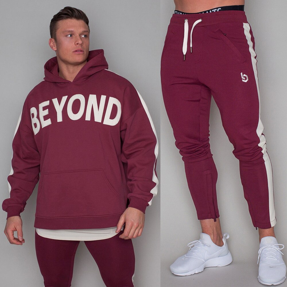 Ensembles De Vêtements De Sport Hommes En Cours D'exécution Sport Sweat Survêtement de Survêtement Gym Fitness Sweat À Capuche Pantalon Masculin Jogging D'entraînement Survêtement Vêtements: Red / L