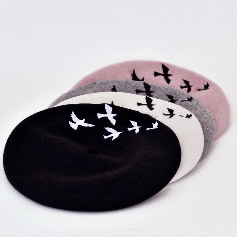 Boinas de lana de fieltro para mujer, Boina de artista bordada, gorro plano, sombreros de azafata para mujer