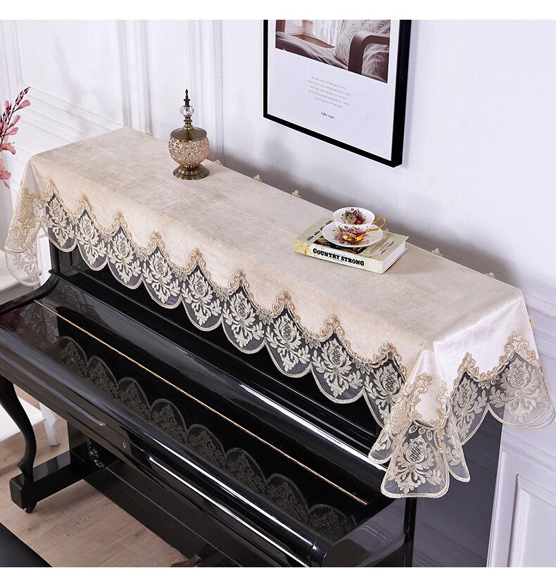 85cm*220cm europæisk stil blonder klaverbetræk klud håndklæde broderi klaver halvdæksel støvtæt universal klaverbetræk: Lysegul