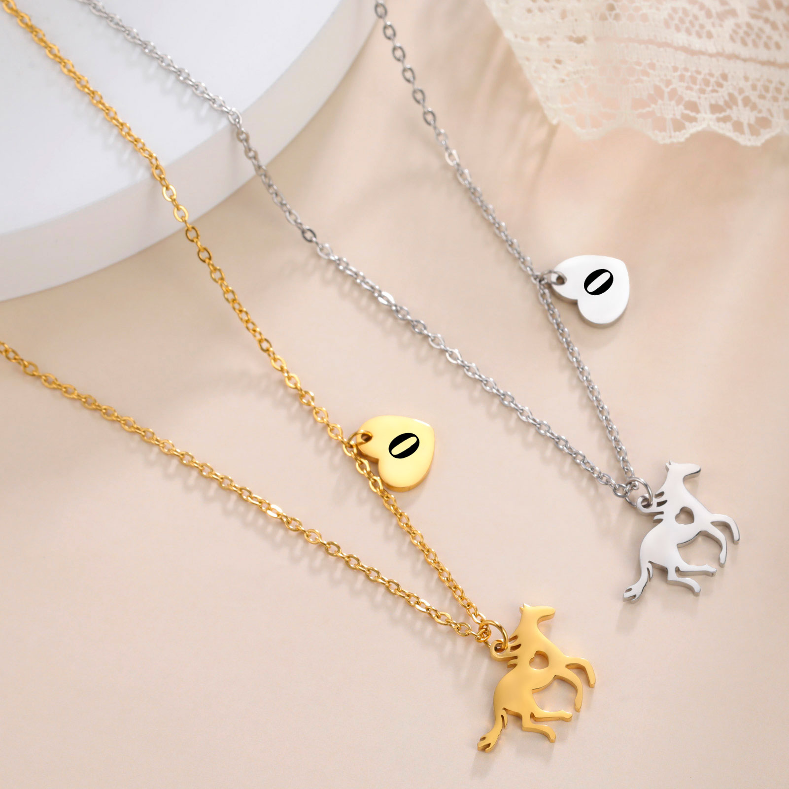 Roestvrij stalen ketting dier paard romantisch hart brief hanger Kpop stijl heren- en dameskraag ketting mode-sieraden