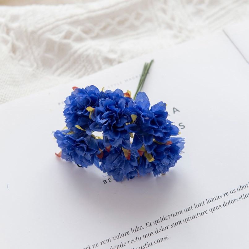 18 stücke Künstliche Blume Seide Nelke Weihnachten Hausgarten Hochzeit brautstrauß Diy box Heiße verkäufe Festival Dekorationen: XS / Tiefe Blau