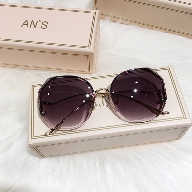 GISAEV-gafas de sol con degradado de té para mujer, anteojos de sol femeninos con corte de agua en el océano, patillas curvadas de Metal, UV400,: Gris