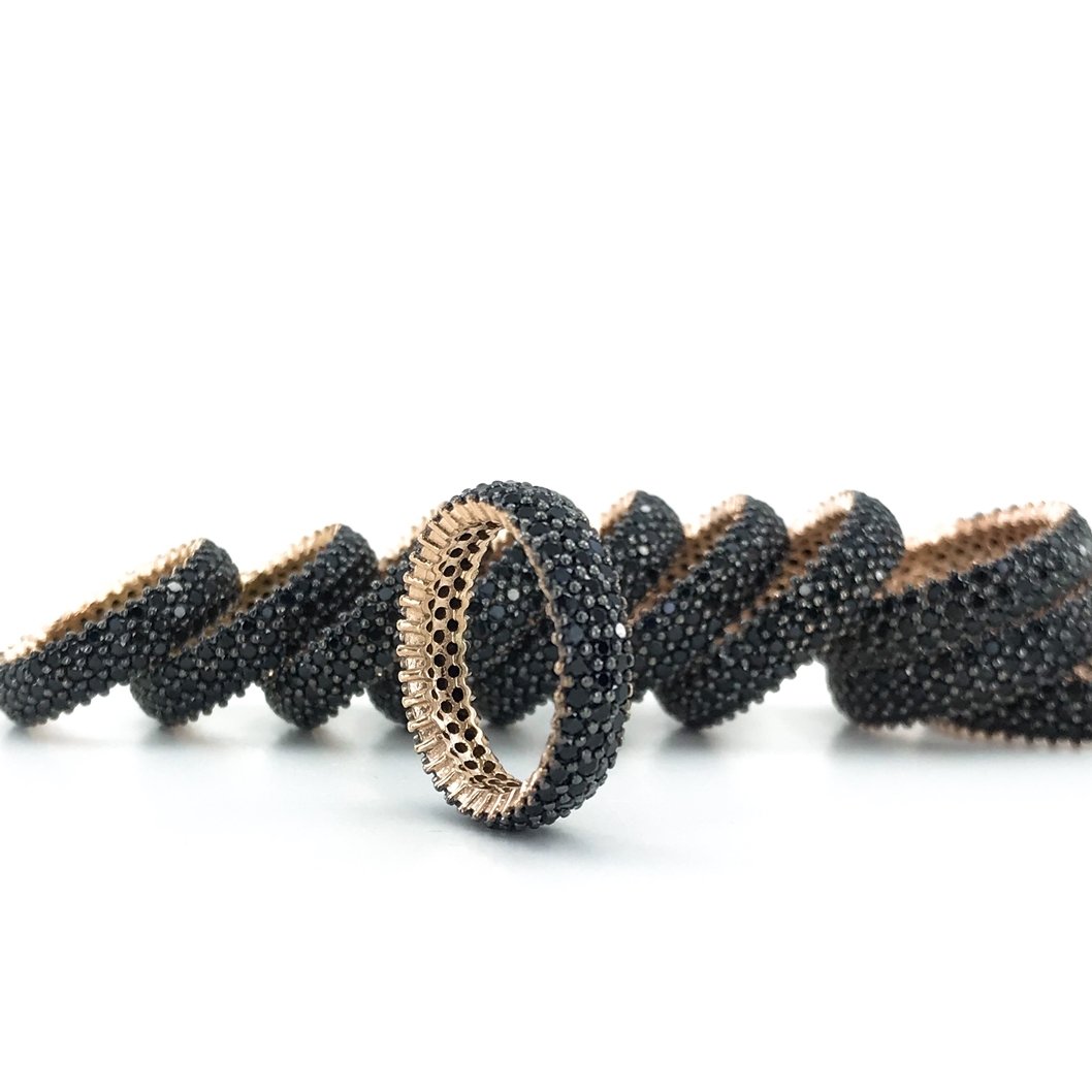 Three Rows of Tamtur Black Onyx Silver Ring