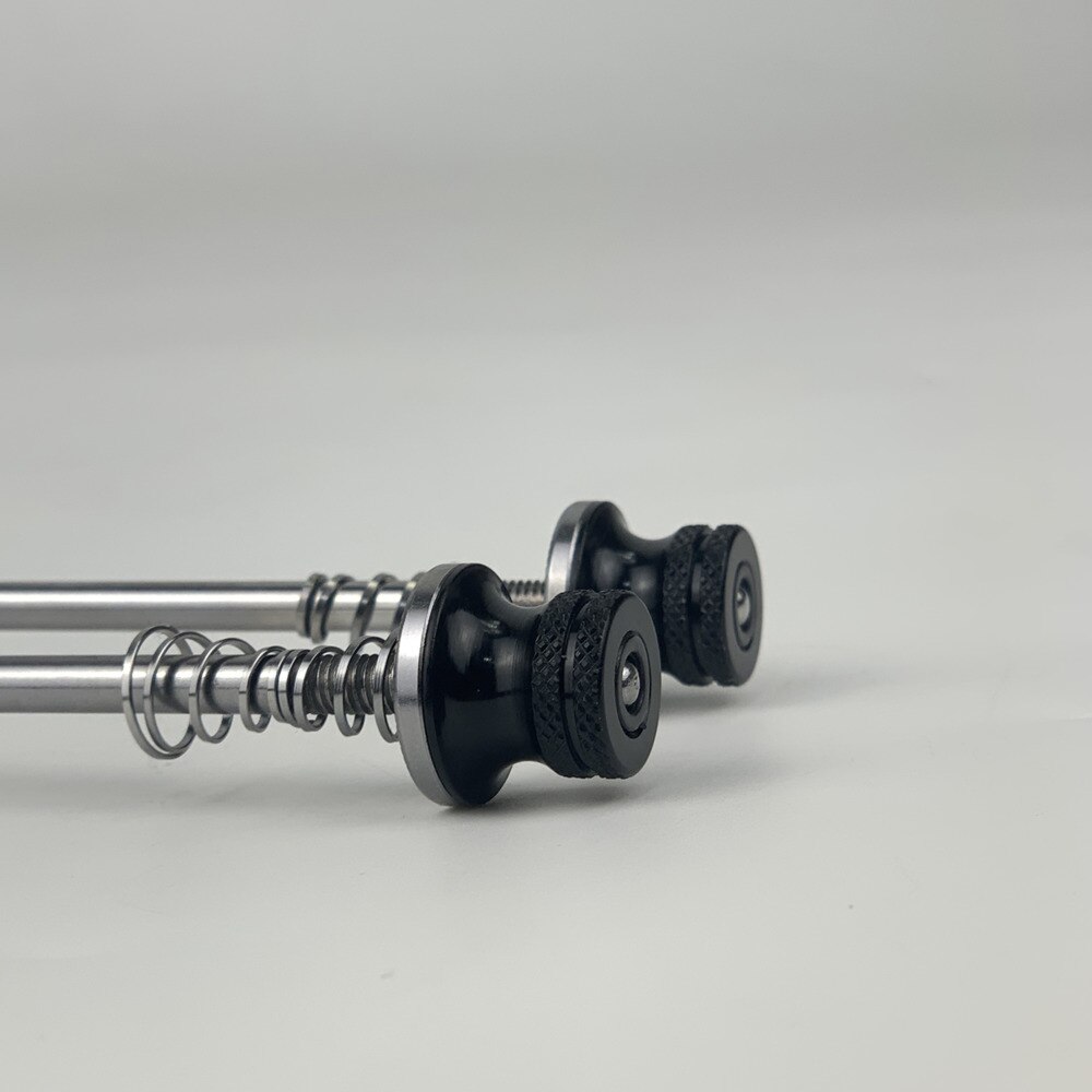 1 paar Titan Achse Rennrad Schnellspanner Vorne QR100mm Hinten QR130mm Spieß Für Road Fahrrad Hub 95,5g Vorne und Hinten QR15