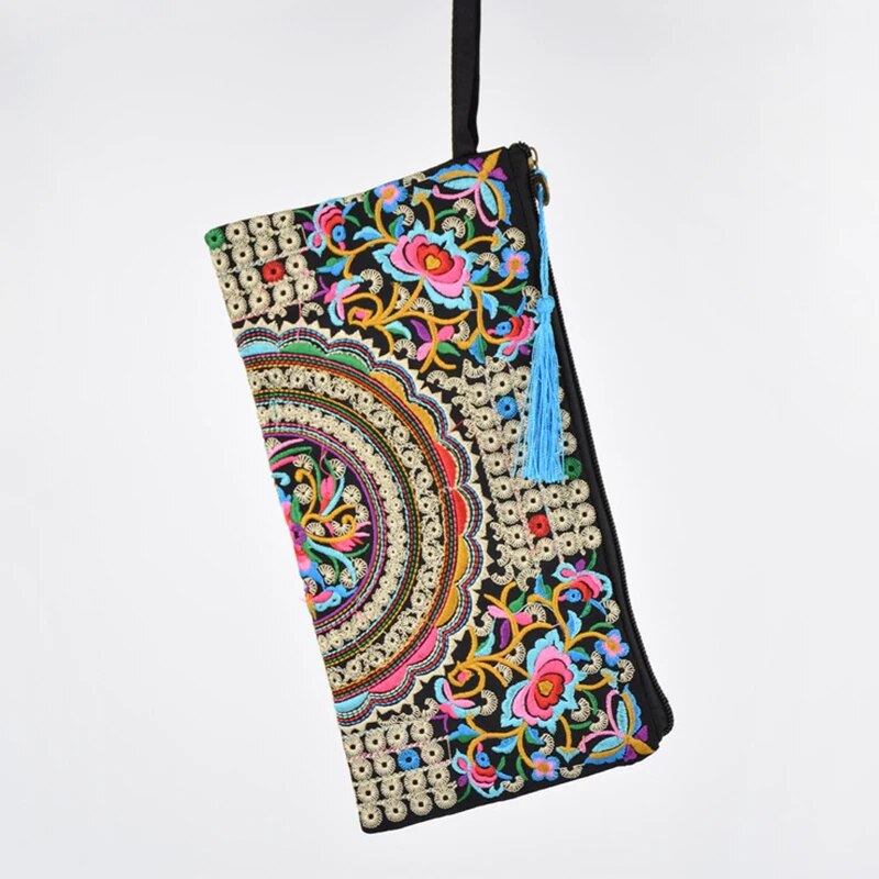 Ethnic Style Eembroidered Long Wallet Retro Large Capacity Handbag Womens Banquet Bag Mobile Phone Zero Wallet