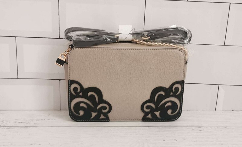 2020 novos casos ombro mensageiro sacos de corrente pequeno pacote padrão flores sacos femininos cor sólida: Bege