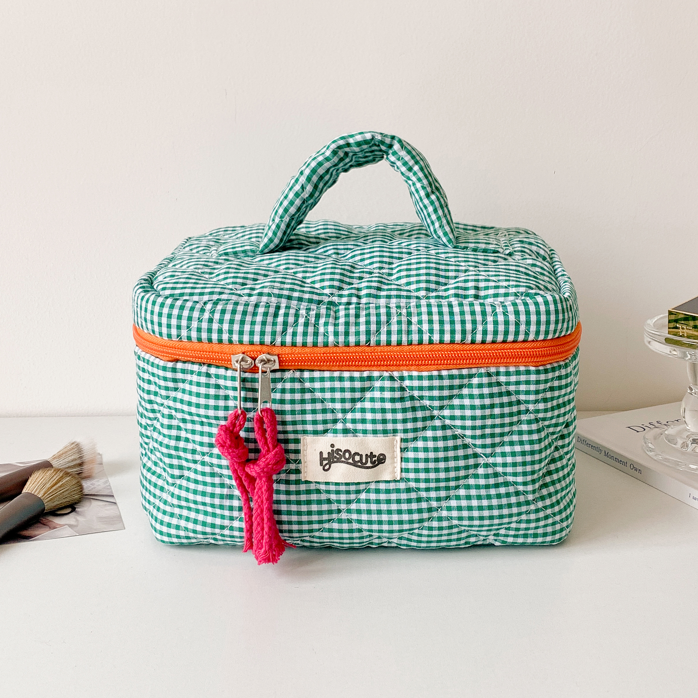 3pcs/Set Plaid Cosmetic Bag Set Simple Style Large Capacity Portable Cosmetic Tools Storage Bag for Home Bathroom Toiletry Bag: Gold