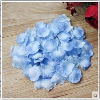 5000 stk / parti 5*5cm silke rosenblade til bryllup dekoration, romantiske kunstige rosenblade bryllup blomst rose blomst: Lyseblå