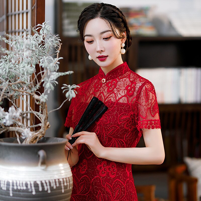 Qipao rojo para mujer, vestido chino clásico con bordado de flores, Sexy, Cheongsam de encaje, vestido largo calado de verano
