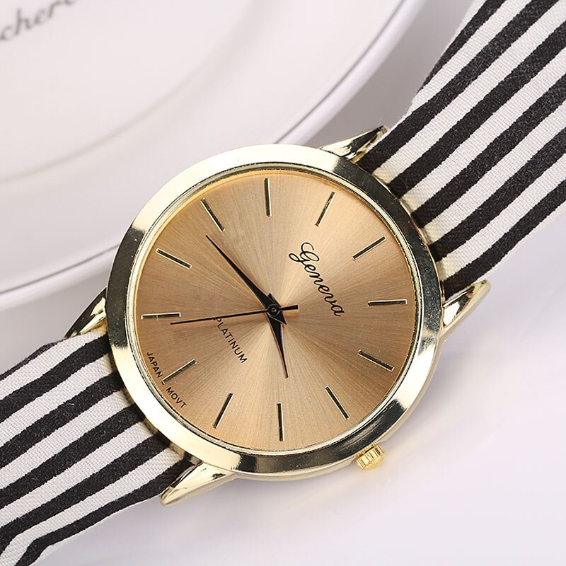 Montre-Bracelet en tissu imprimé rayé pour femmes, à la , cadran à Quartz