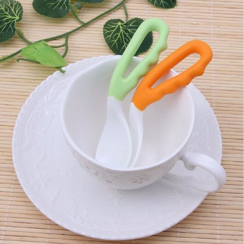 Cuillère d'alimentation solide, cuillère coudée pour enfants, cuillère à manger incurvée, vaisselle d'alimentation pour bébé, ustensiles