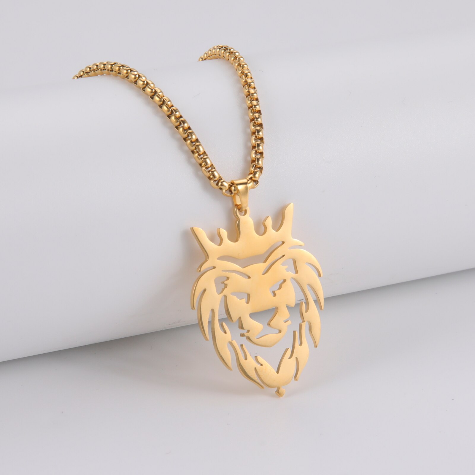 Stainless Steel Lion With King Crown Necklaces Animal Pendant Men's Box Chain Choker Necklace For Women Jewelry Party Men: Light Yellow Gold Color