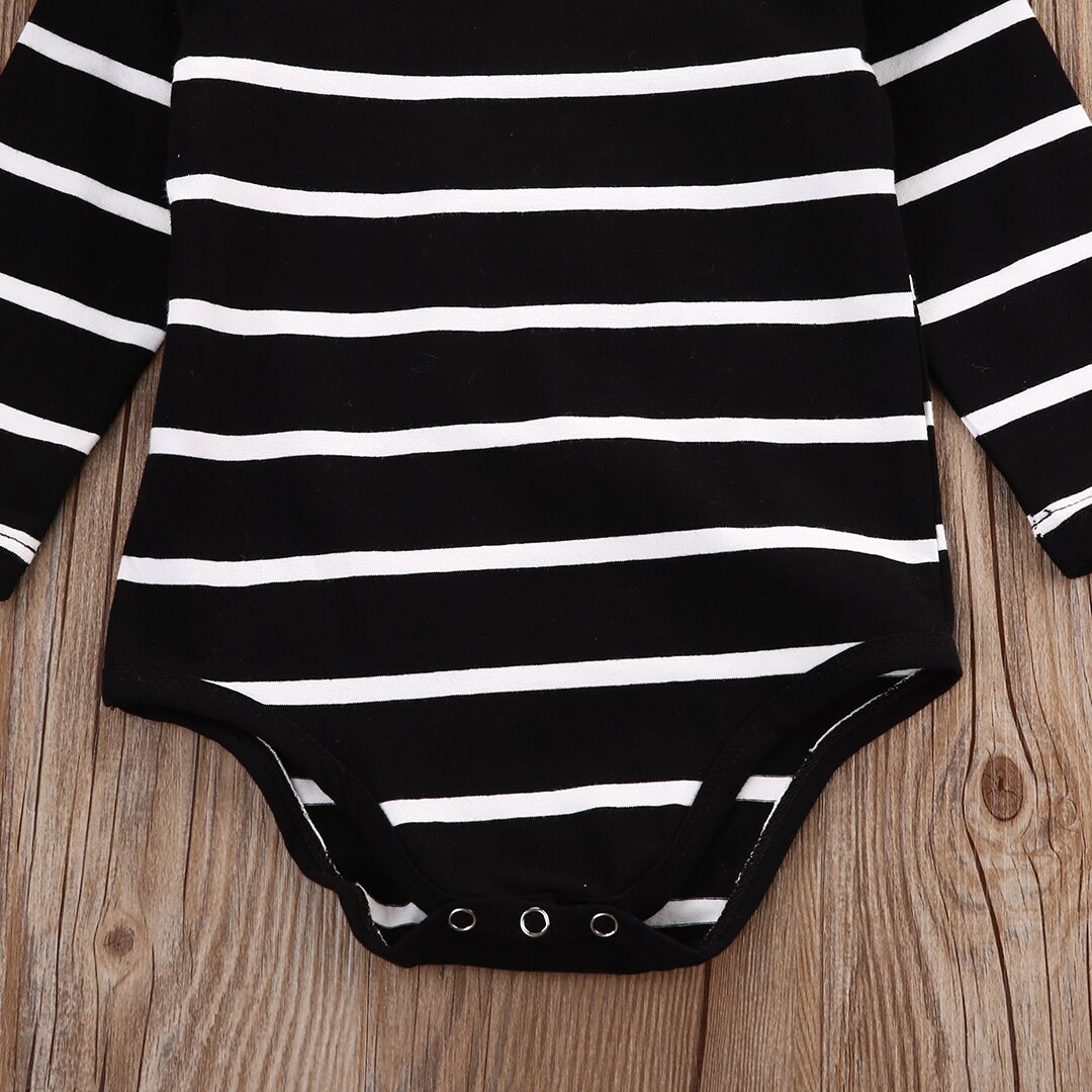 Newborn Kinder Baby Säugling Lange Hülsenspielanzug Blacek und weiß Striped Overall Kleidung Outfit