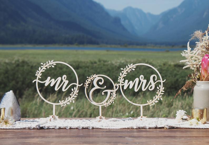 Signes décoratifs De mariage | Signes De mariage, signes De mariage, Mr et Mrs, signes De mariage, décoration rustique De mariage,