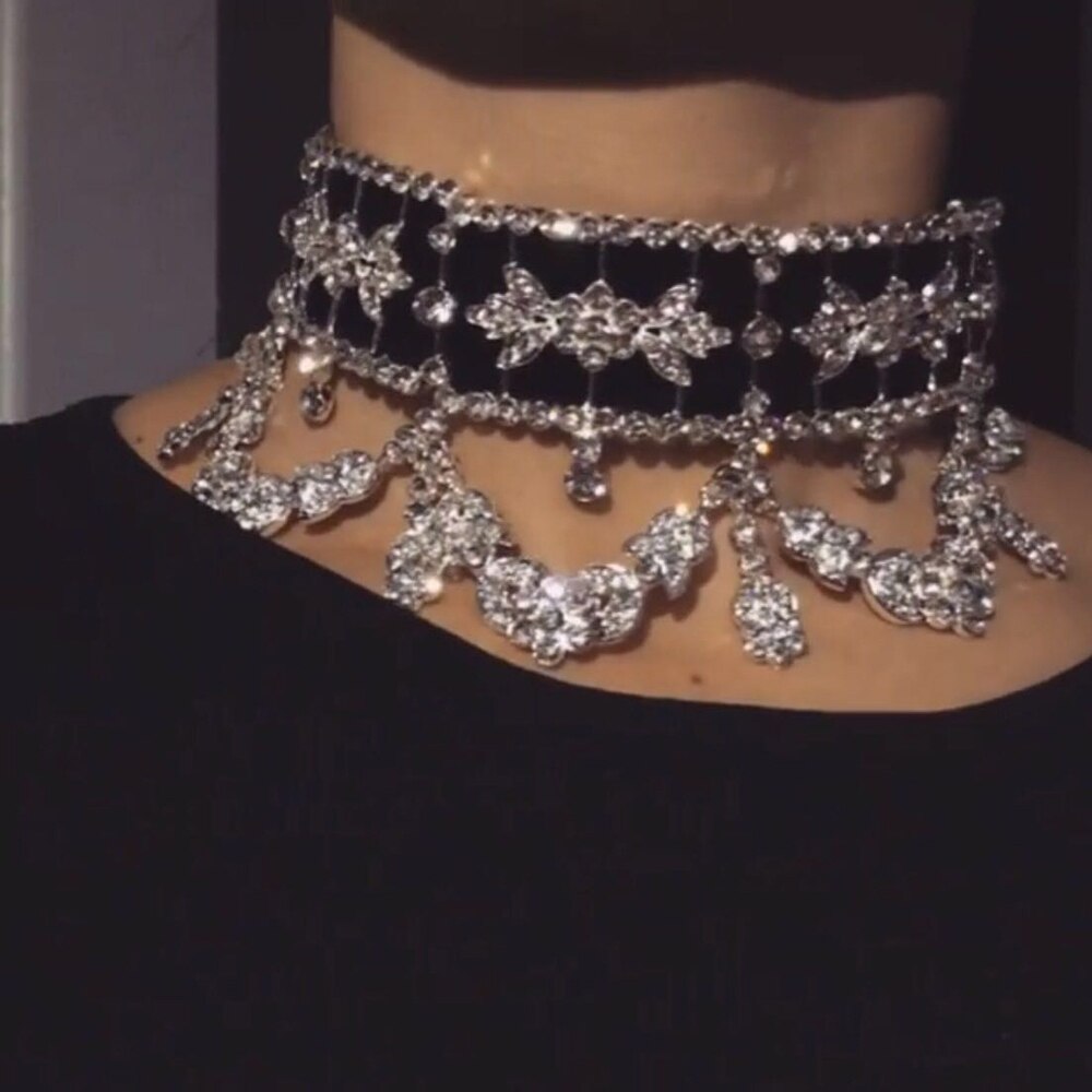 Luxe Strass Fluwelen Choker Ketting Ajustable Chain Voor Vrouwen Mode Vintage Elegante Brede Hals Ketting