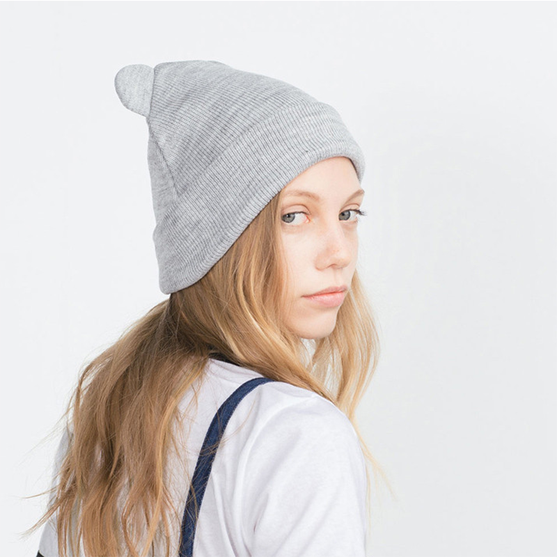 Utomhus löpande kattöron stickad hatt härlig rolig vintersport varm mössa hatt för kvinnorull mössa hatt grå svart