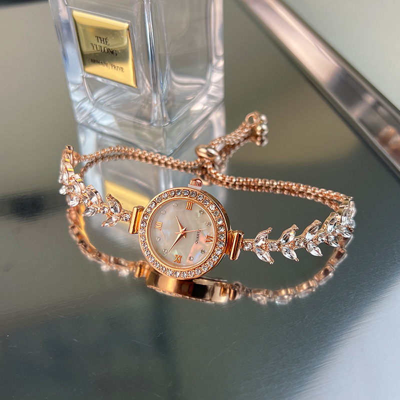 UTHAI dameshorloge zeemeermin ketting licht luxe diamant gratis aanpassing armband goud Beimu damesmode quartz horloges
