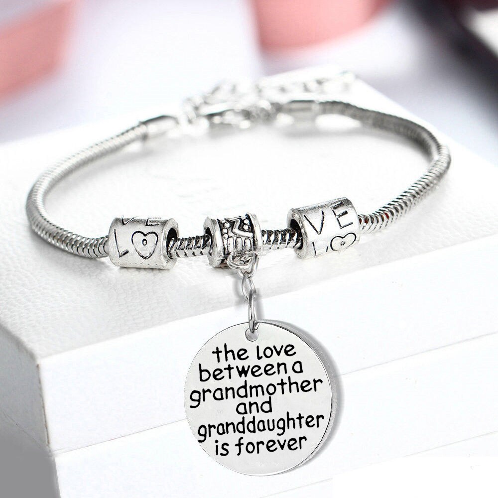 Mother Daughter Son Grandmother Heart Paw Lover Heart Bracelet Family Friends Love Charm Birthday Women Men Party Xmas BFF: Grandmother