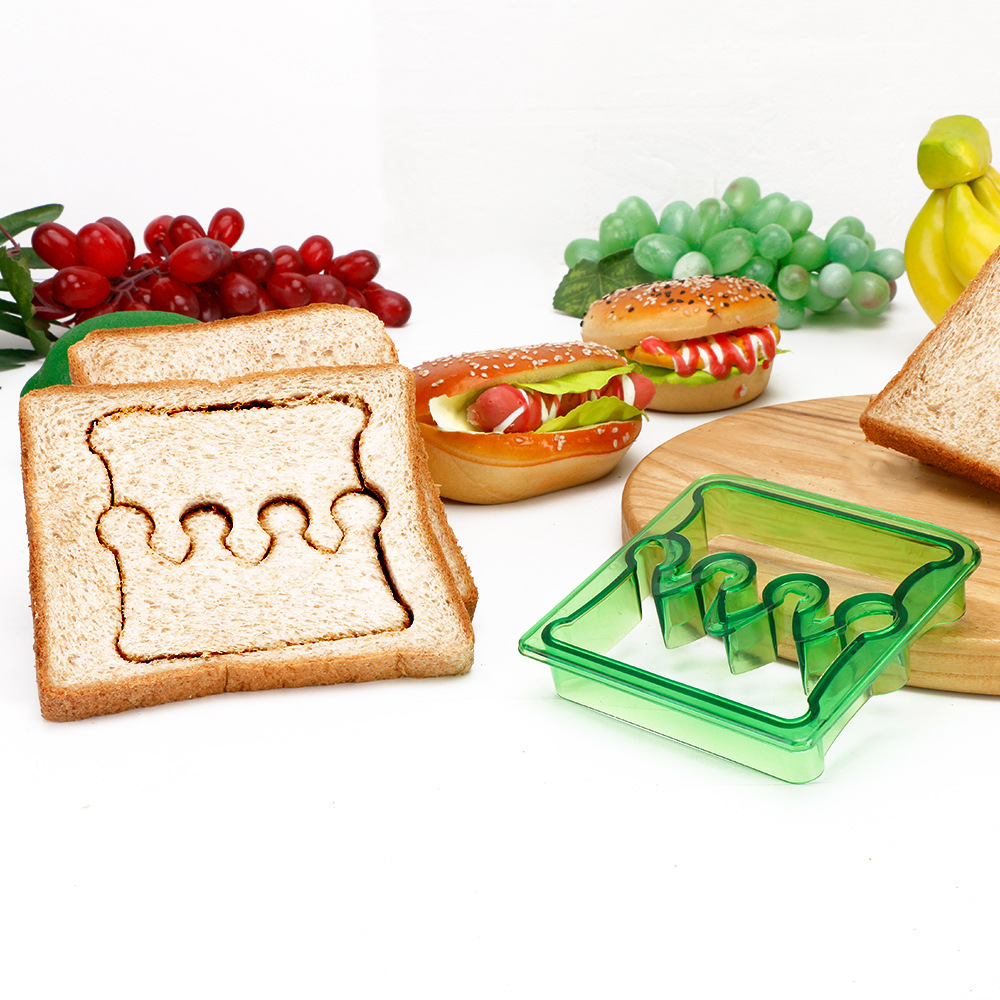 Molde cortador de sándwich con forma de corazón y estrella, cuchillo para pan, molde para galletas, sellador de sándwich, herramientas de pastelería para hornear, máquina para hacer almuerzo para niños: Verde