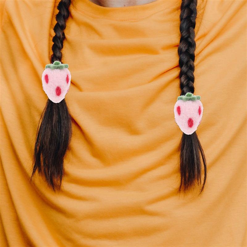 10 piezas de fieltro con forma de fresa, artesanías hechas a mano, cintas para el pelo, decoraciones, productos de fieltro con acabado de dibujos animados