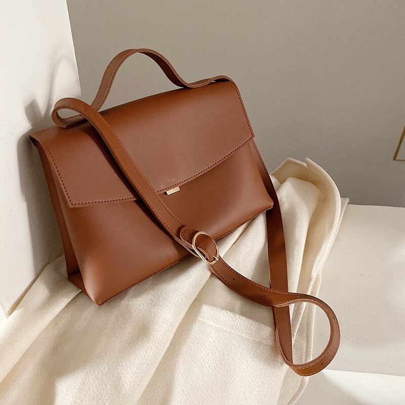 Casual Large Capacity Buckets Bag Cover Shoulder Bag Luxury Matte Pu Handbags Wide Striped Strap Crossbody Bag Purses: brown A