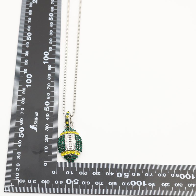 Homens caixa longa corrente softball soprts pingente colar verde strass futebol pingentes jóias promoção presentes