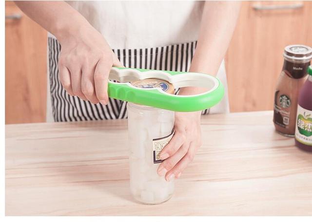 Lid Jar Opener 4 In 1 Handy Screw Cap Jar Openers Multi Purpose Can Opener Bottle Lid Grip Wrench Bottle Kitchen Gadgets: Green