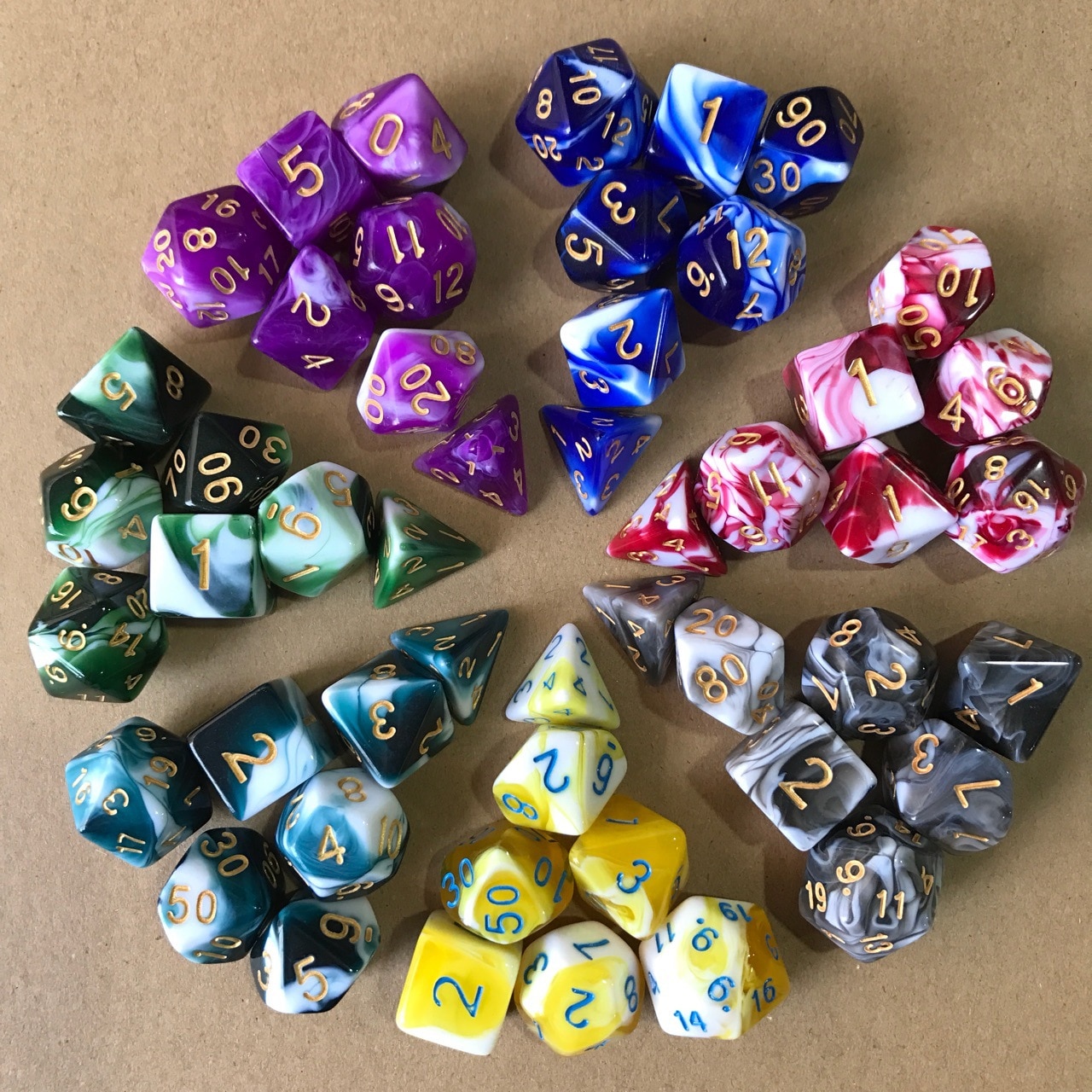 7 pièces/lot résine multi-facettes dés d & d d4 d6 d8 d10 d % d12 d20 dés pour polyèdre TRPG jeux jeu de société dés chauds