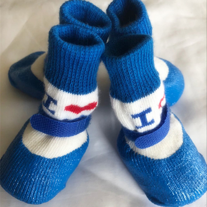 Calcetines de goma antideslizante a prueba de agua para perros zapatos de cachorro lindos amor antideslizante zapatos para mascotas pequeños Yorkshire Pomeranian Poodle Bichon Pet botas