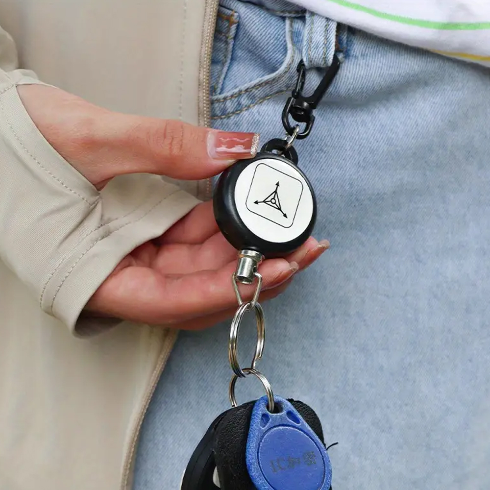 LLavero retráctil negro, llavero con insignia de identificación antipérdida con cuerda de alambre de acero elástica, accesorios para mochila, herramienta para exteriores