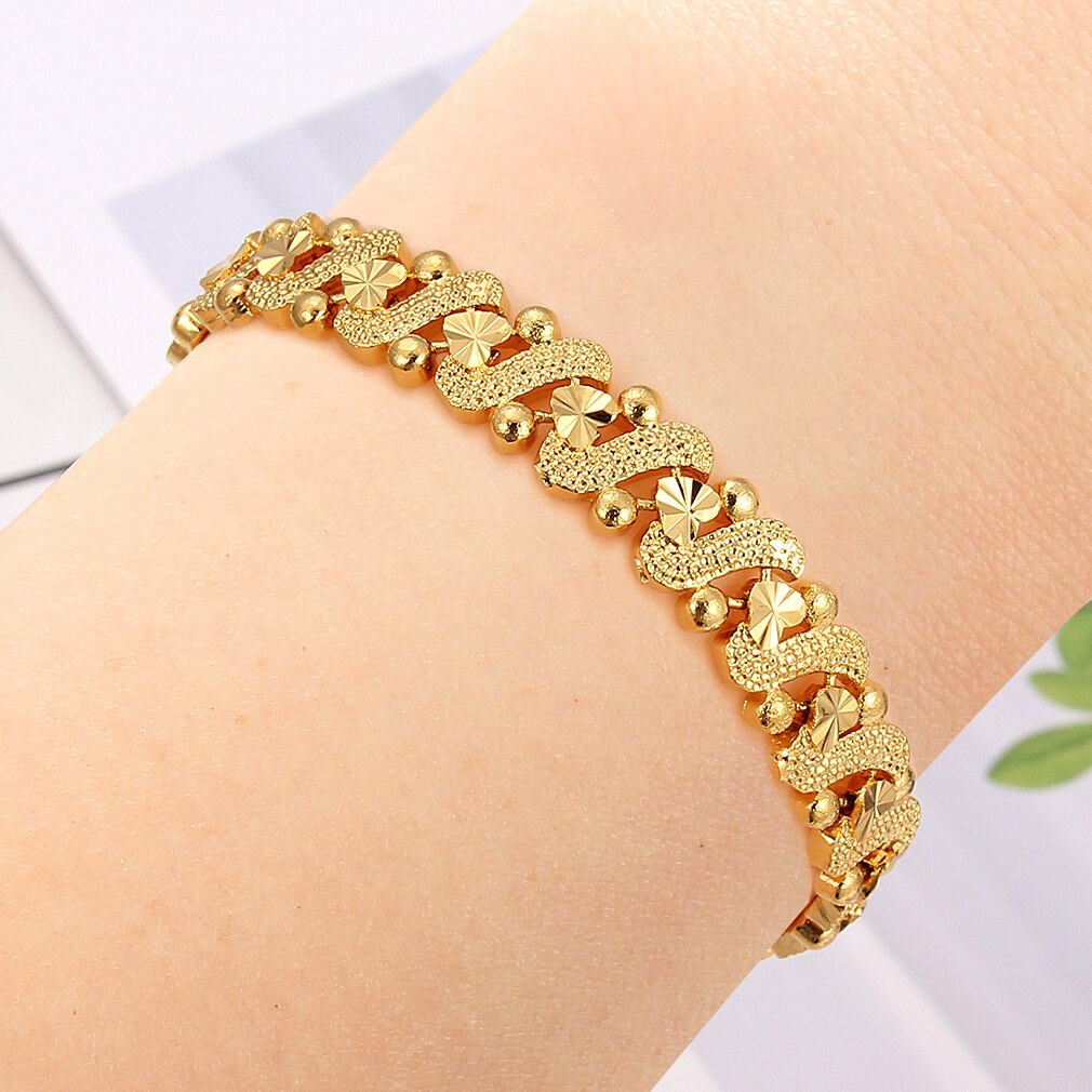 1 stk justerbar guld aldrig falmer dyrearmbånd til kvinder hverdagssmykker sommerfugl charm armbånd femme bryllup: Stil 12