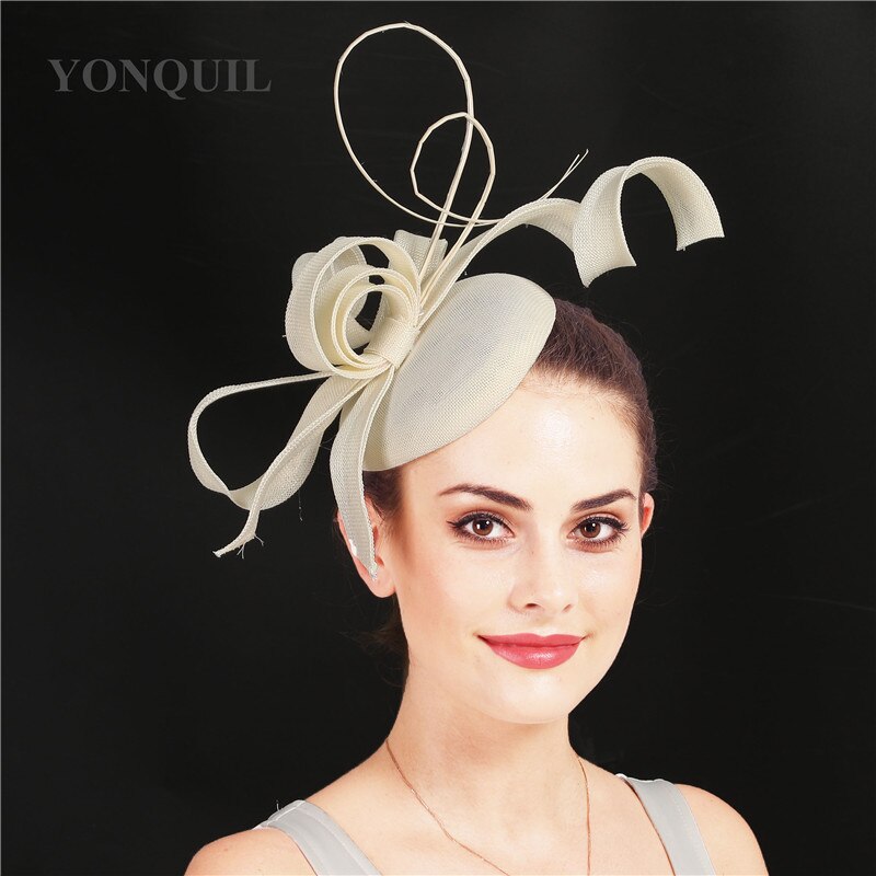 Geel Sinamay Partij Bruid Hoed Bruiloft Vrouwen Tovenaar Hoops Accessoires Mode Dames Gelegenheid Chapeau Cap Bridal Hoeden: Beige